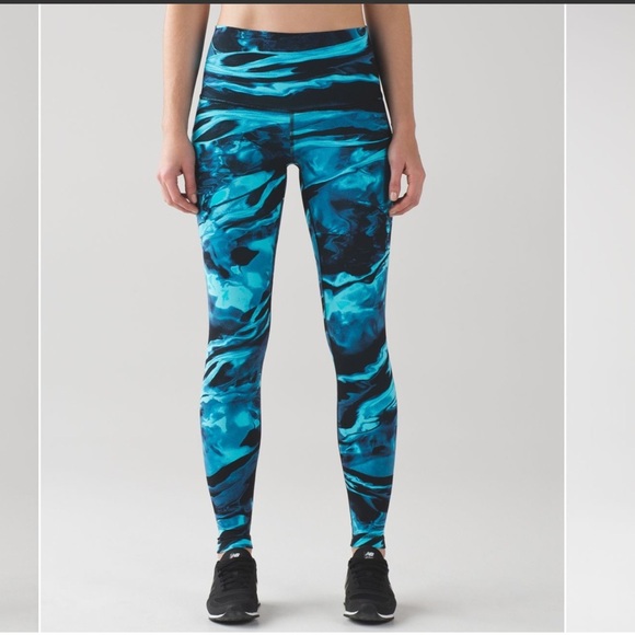 Lululemon Wunder Under Pant Engineered Print Nulux Blue Water 4 - Picture 3 of 6